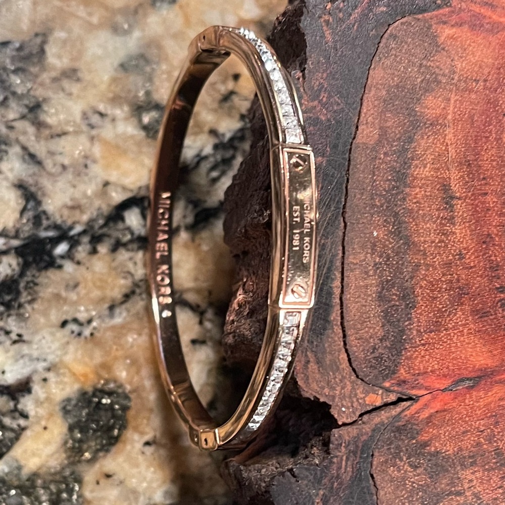 Michael kors rose gold bracelet slight wear